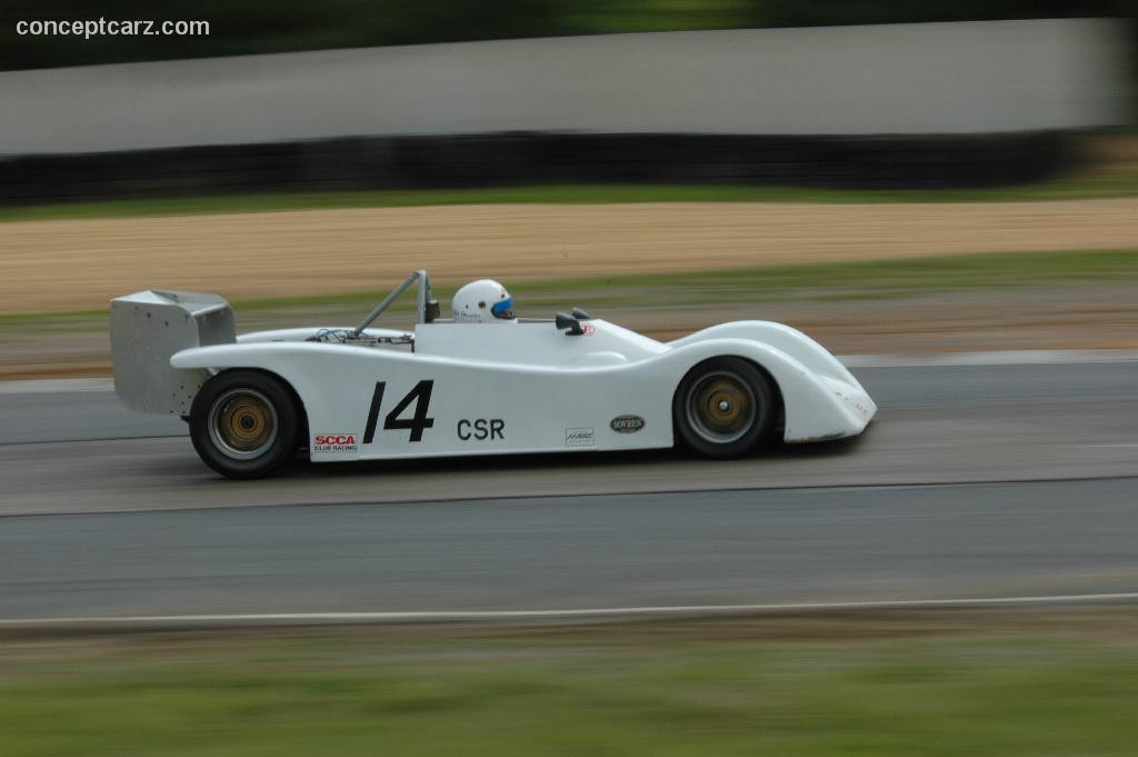 Lola T328 фото 23887