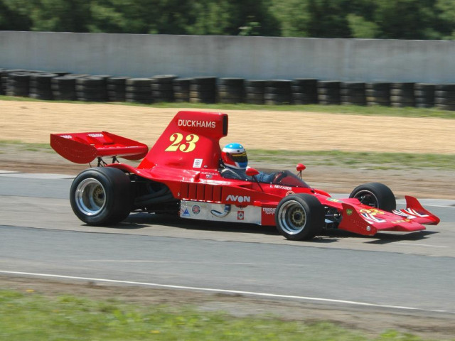 Lola T332 Formula 5000 фото