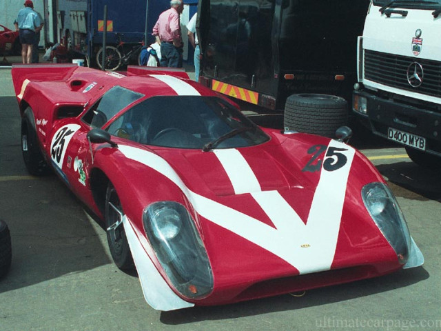 Lola T70 Coupe фото