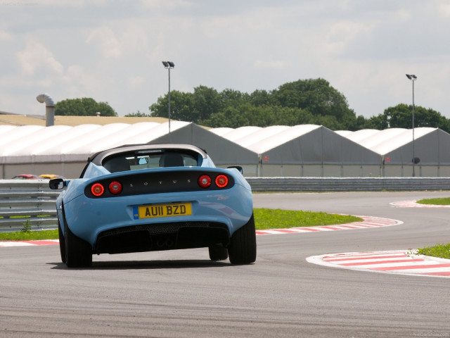 Lotus Elise Club Racer фото