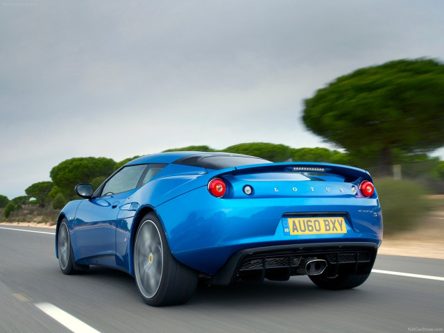 Lotus Evora S фото