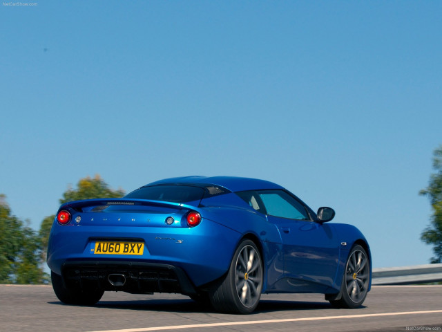 Lotus Evora S фото