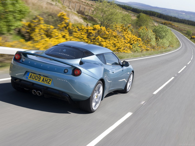 Lotus Evora фото