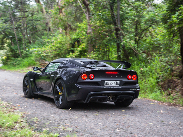 Lotus Exige фото