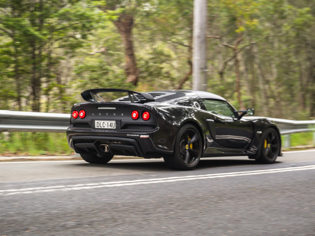 Lotus Exige фото