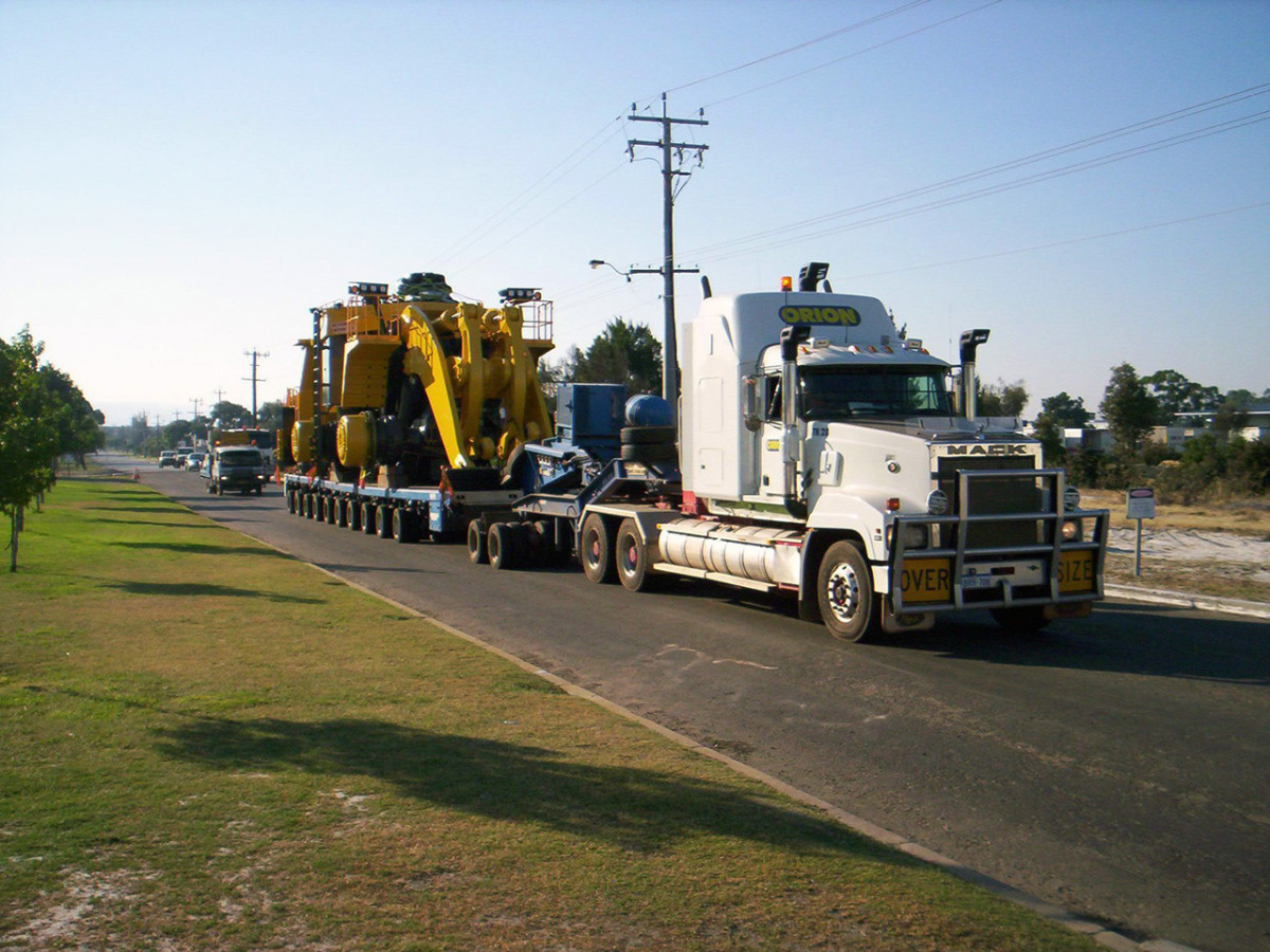 Mack Titan фото 67268