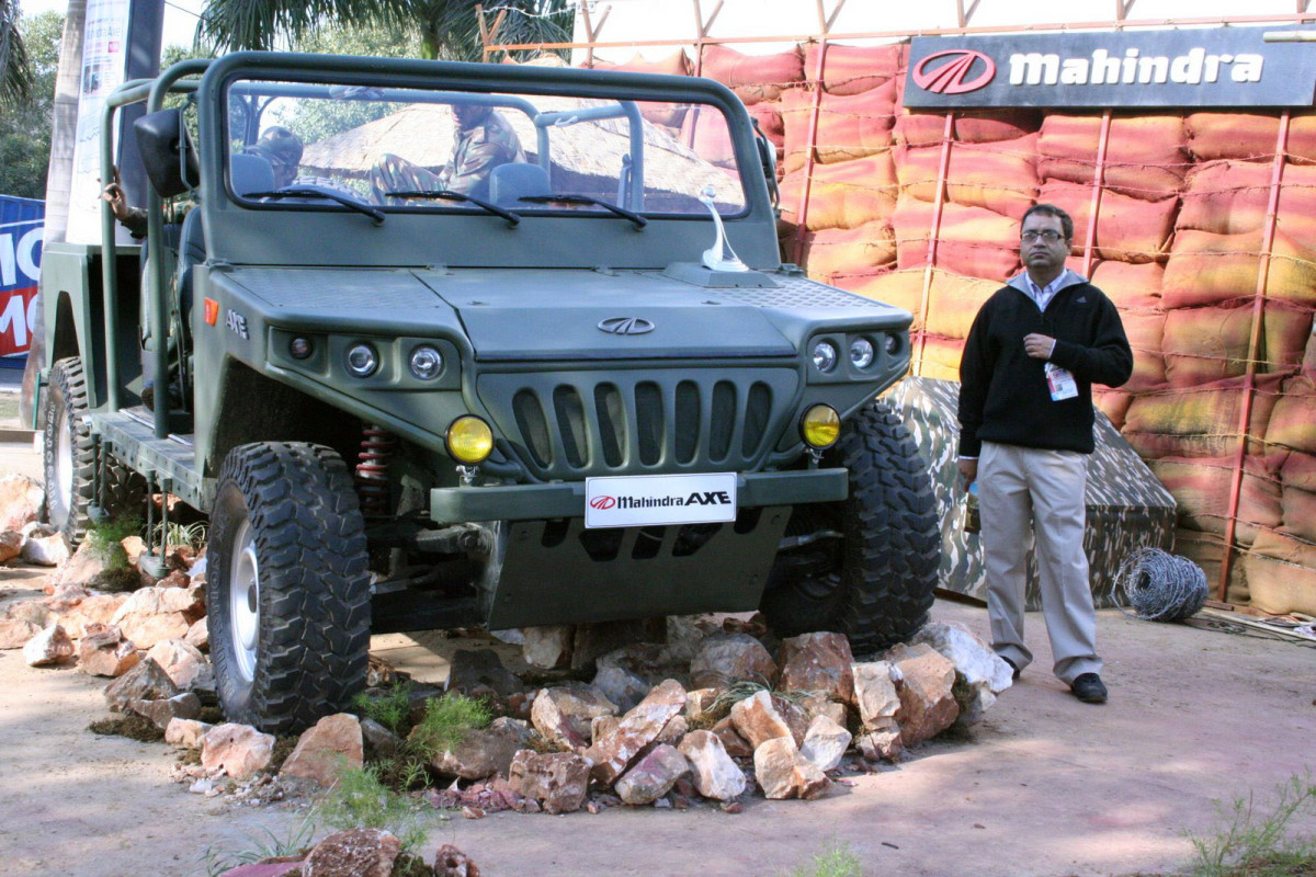 Mahindra Axe фото 58762