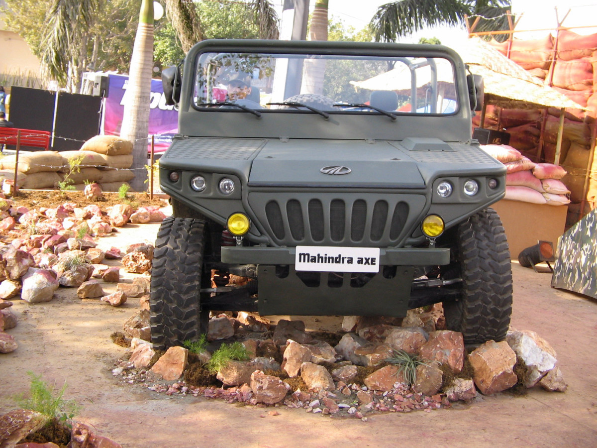 Mahindra Axe фото 58764