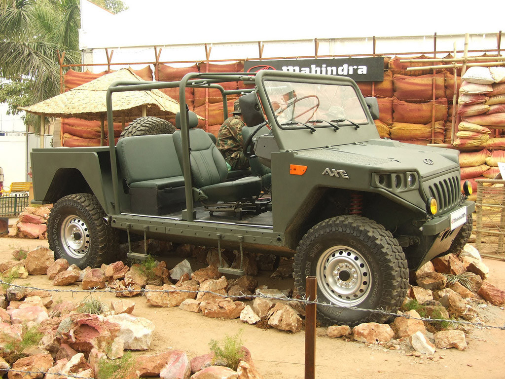 Mahindra Axe фото 58765