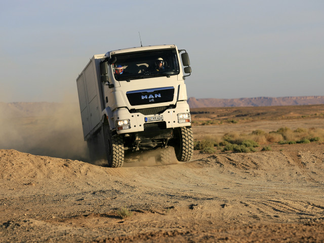 MAN TGS Dakar фото