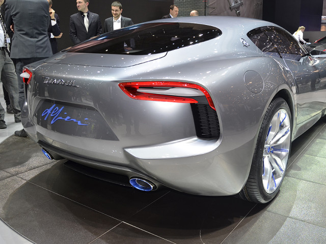 Maserati Alfieri фото