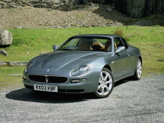 Maserati Coupe фото