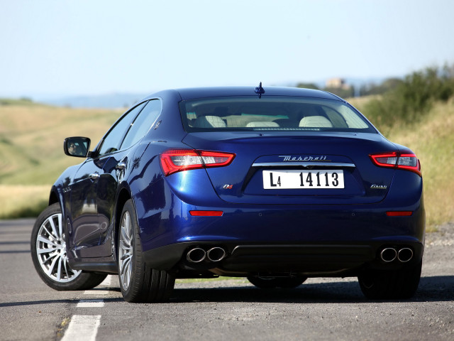 Maserati Ghibli фото