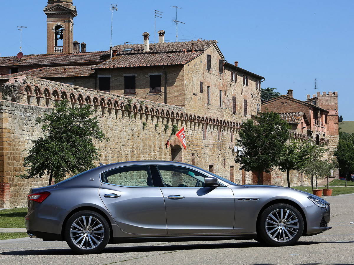 Maserati Ghibli фото 105211