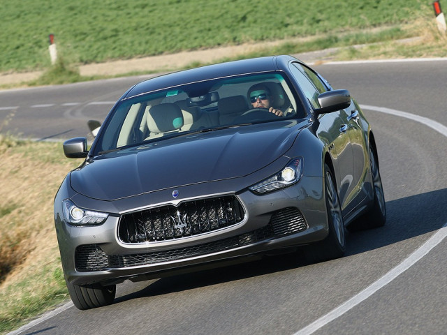 Maserati Ghibli фото