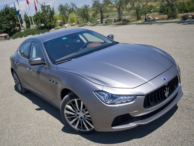 Maserati Ghibli фото