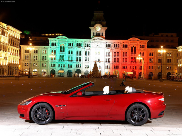 Maserati GranCabrio Sport фото