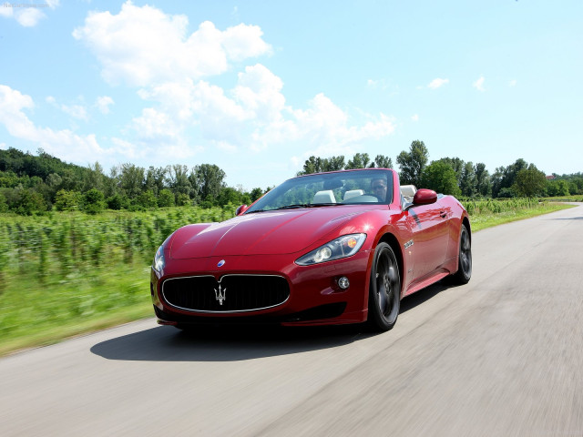 Maserati GranCabrio Sport фото