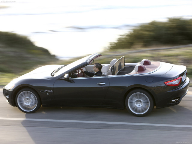 Maserati GranCabrio фото