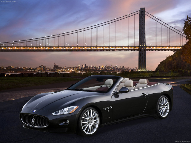 Maserati GranCabrio фото