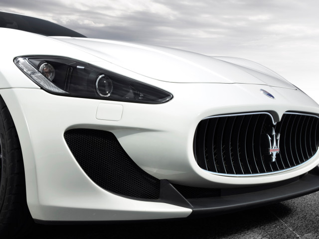 Maserati GranTurismo MC Stradale фото