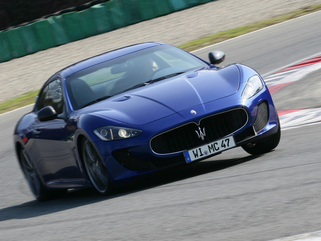 Maserati GranTurismo MC Stradale фото