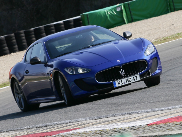 Maserati GranTurismo MC Stradale фото