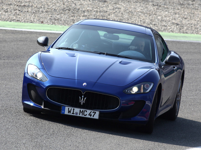 Maserati GranTurismo MC Stradale фото