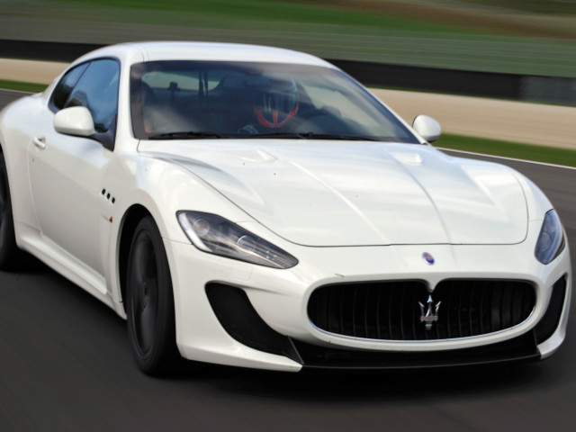 Maserati GranTurismo MC Stradale фото