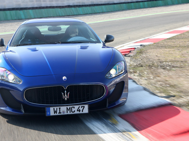 Maserati GranTurismo MC Stradale фото