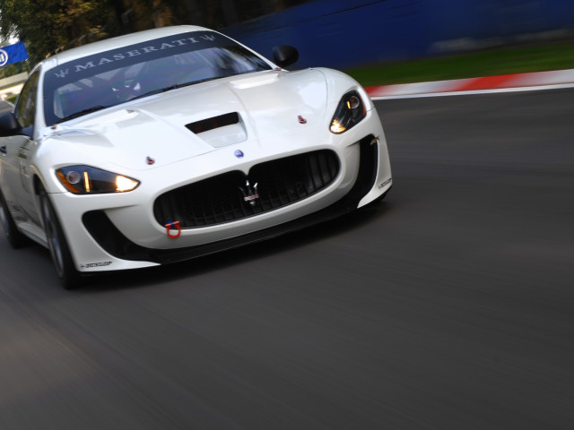 Maserati GranTurismo MC фото