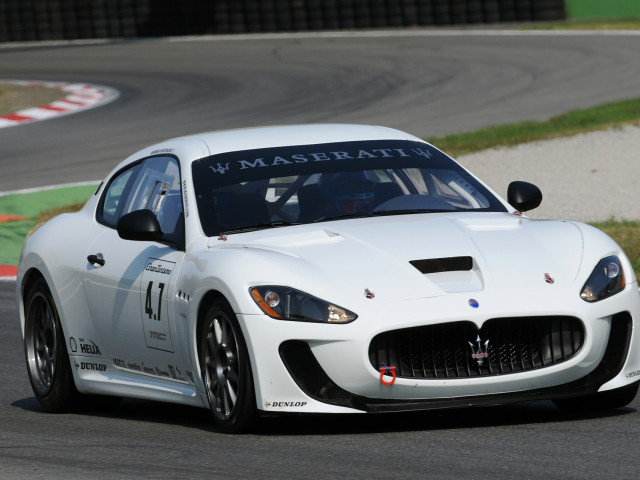 Maserati GranTurismo MC фото