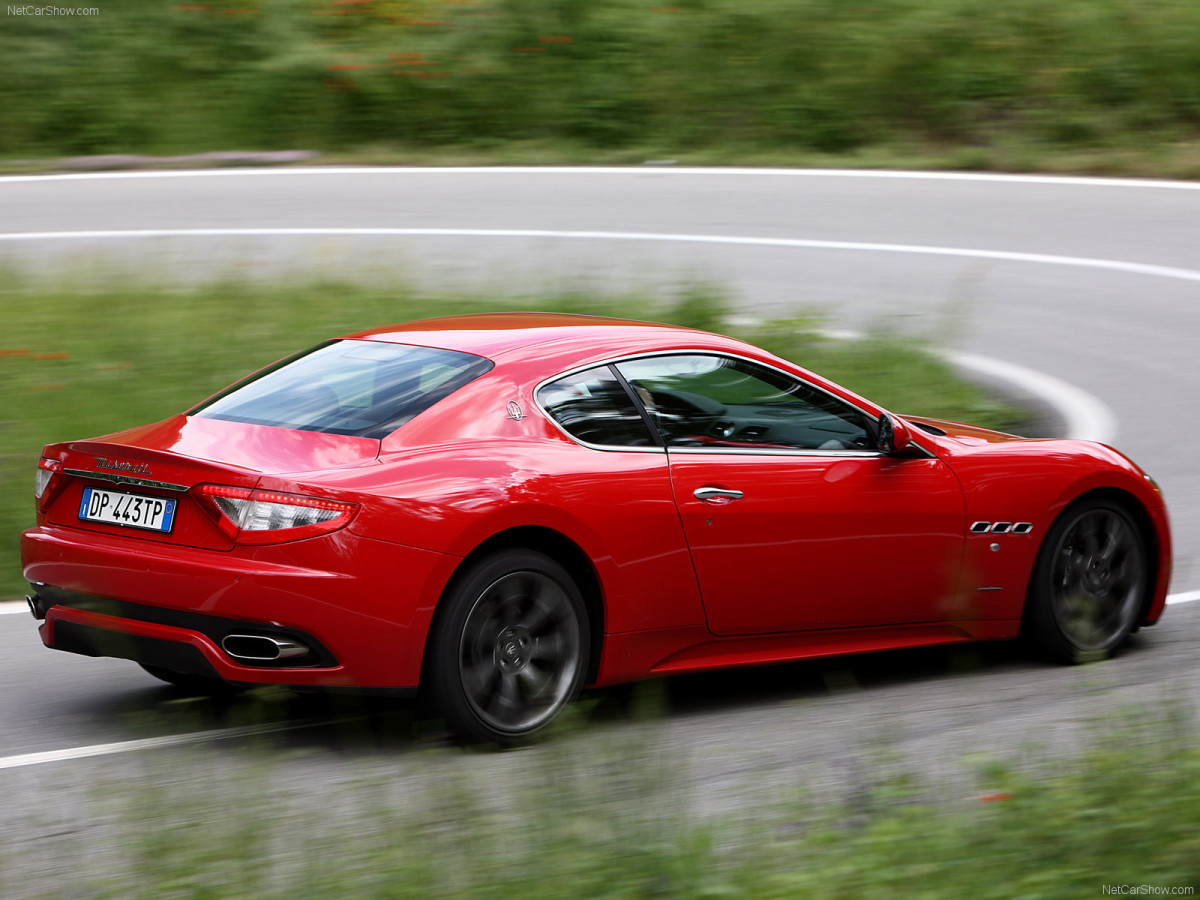 Maserati GranTurismo S фото 56255