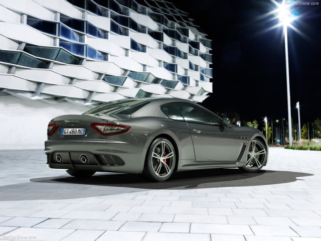 Maserati GranTurismo фото