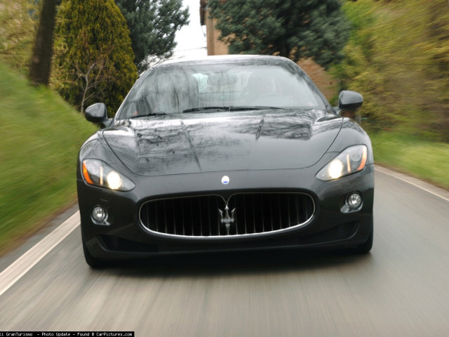 Maserati GranTurismo фото