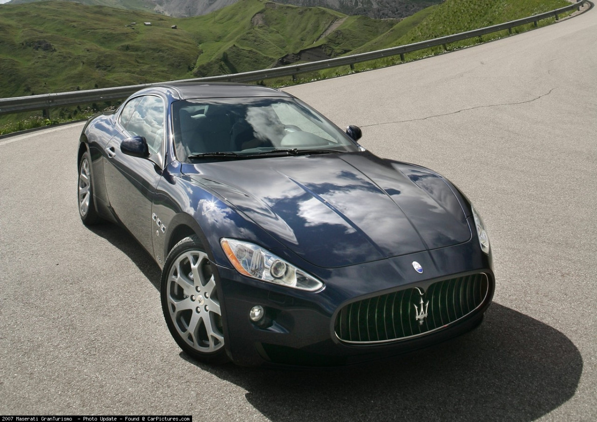 Maserati GranTurismo фото 46104