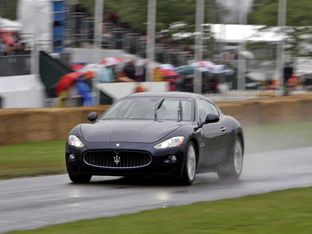 Maserati GranTurismo фото 46594