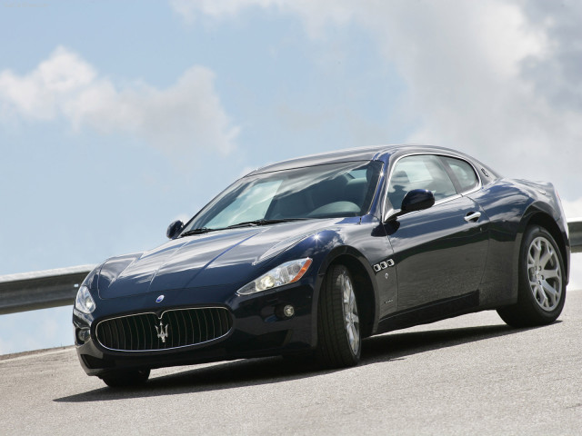 Maserati GranTurismo фото