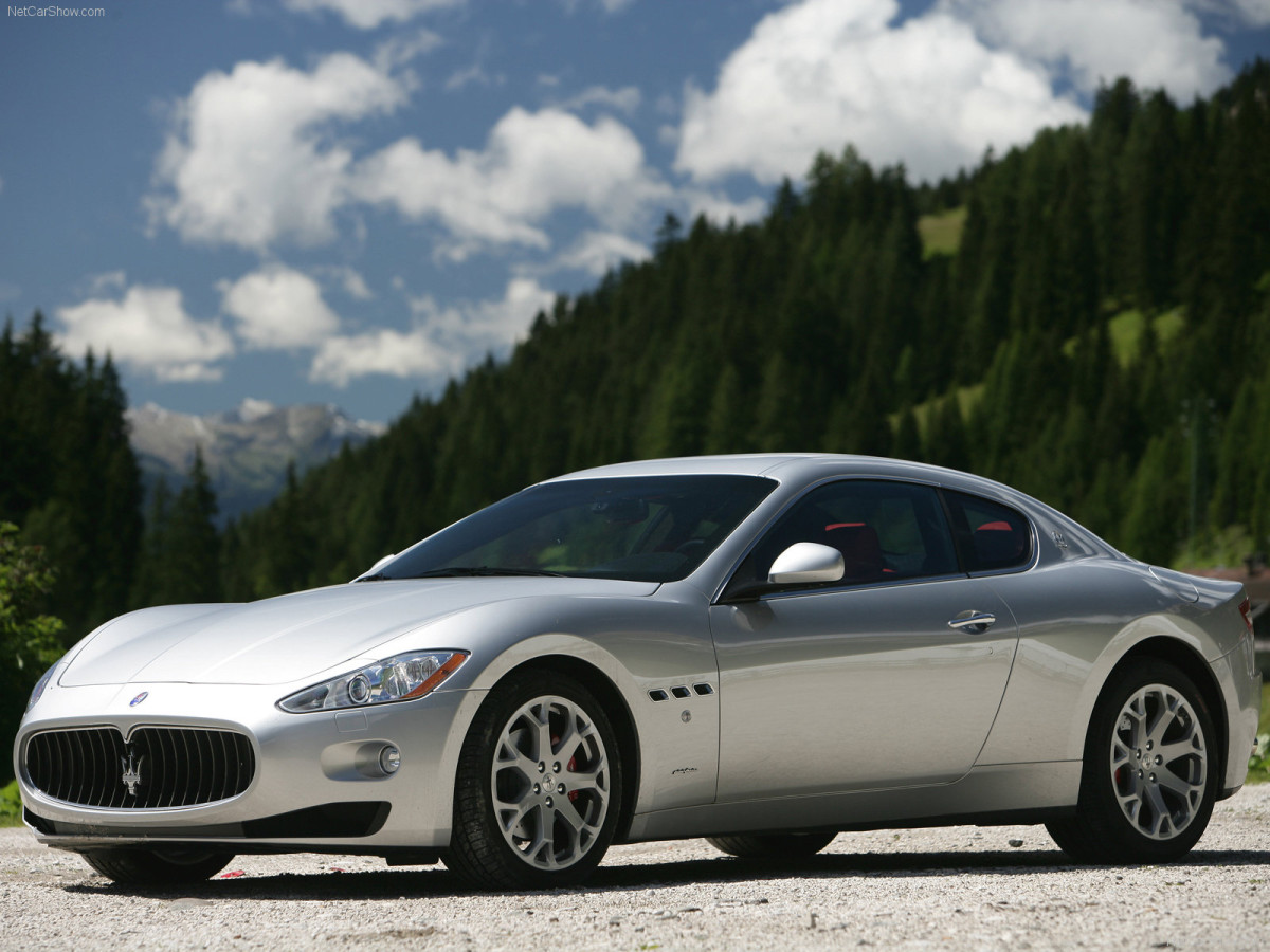 Maserati GranTurismo фото 47395