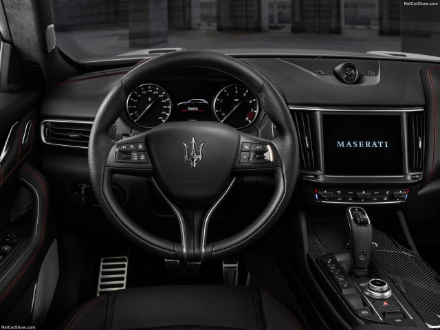 Maserati Levante Trofeo фото
