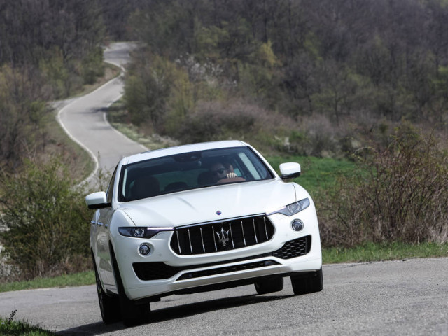 Maserati Levante фото