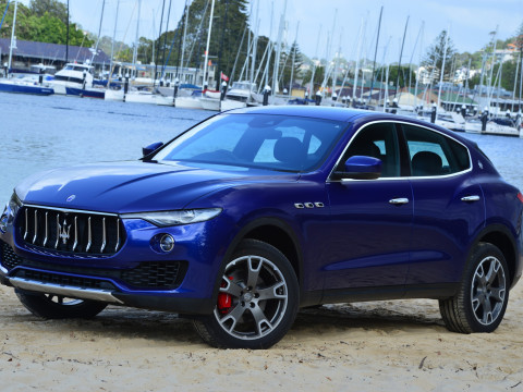 Maserati Levante фото