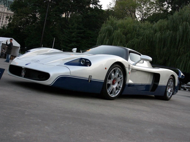 Maserati MC12 фото