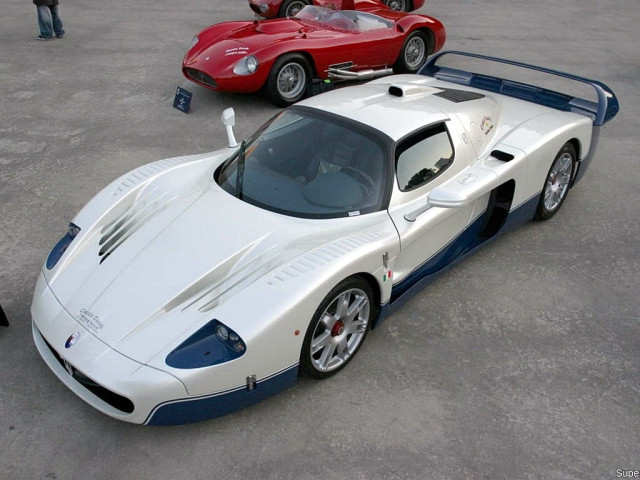 Maserati MC12 фото