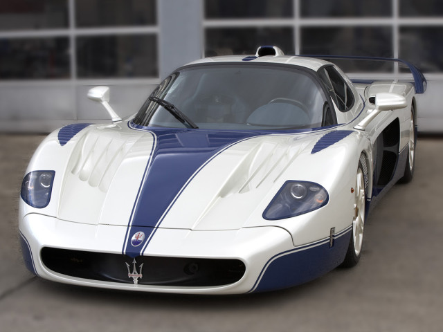 Maserati MC12 фото