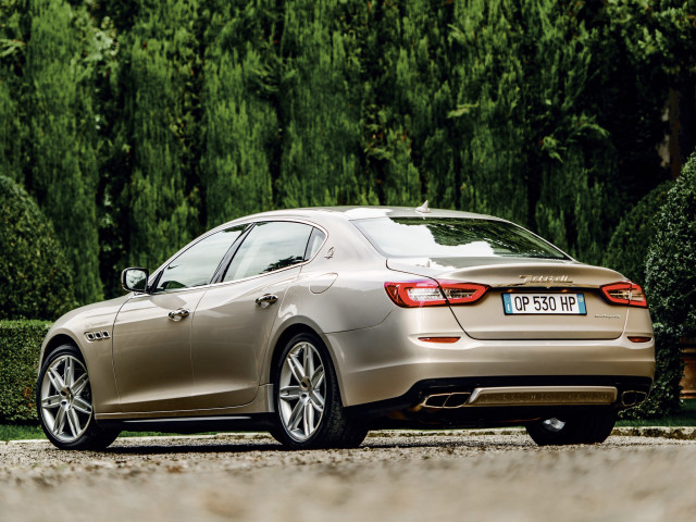 Maserati Quattroporte фото