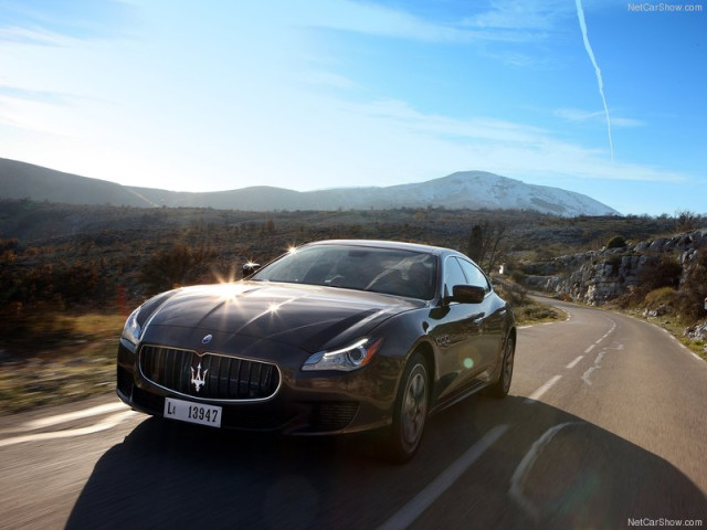 Maserati Quattroporte фото