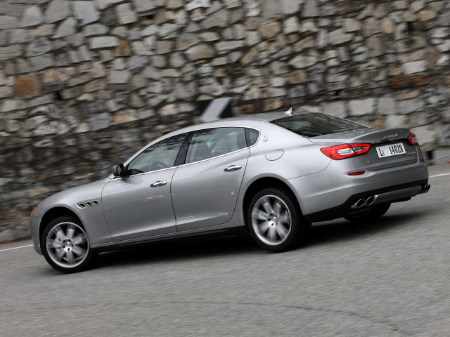 Maserati Quattroporte фото