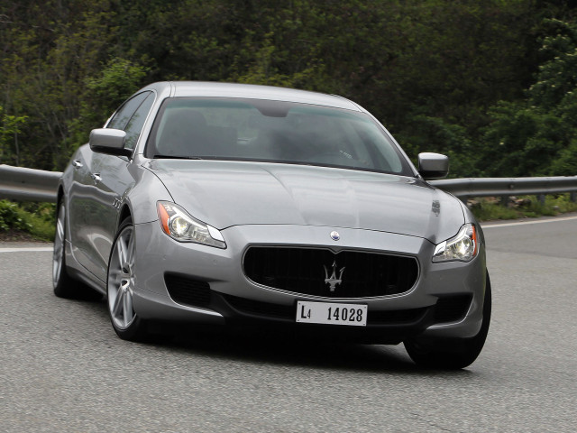 Maserati Quattroporte фото