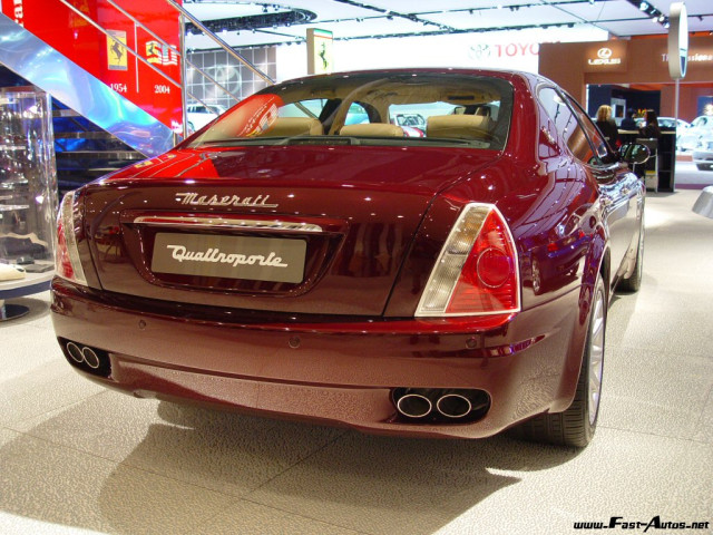 Maserati Quattroporte фото